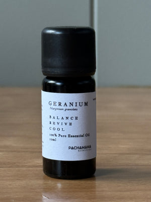 GERANIUM ESSENTIAL OIL