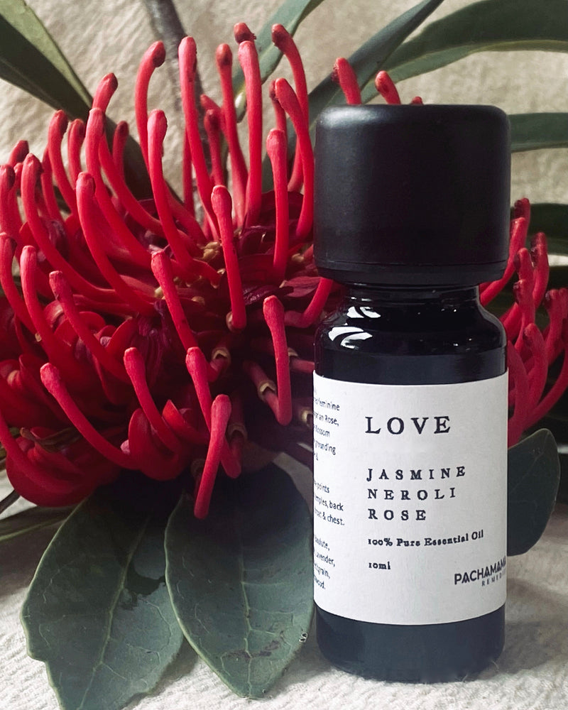 
                
                    Load image into Gallery viewer, LOVE ESSENTIAL OIL BLEND
                
            