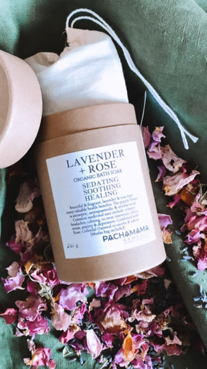 
                
                    Load image into Gallery viewer, LAVENDER + ROSE ORGANIC SOOTHING BATH SOAK
                
            